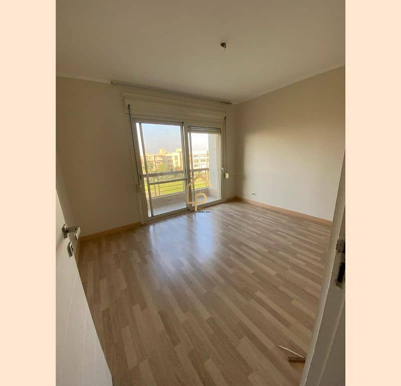 2 WhatsApp Image 2025-08-26 at 5.09. 16 PM. jpg