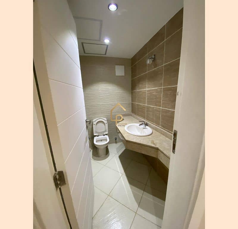 6 WhatsApp Image 2025-08-26 at 5.09. 18 PM (1). jpg