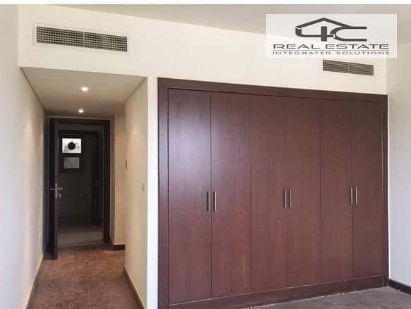 4 WhatsApp Image 2025-12-10 at 12.24. 34 (1). jpeg