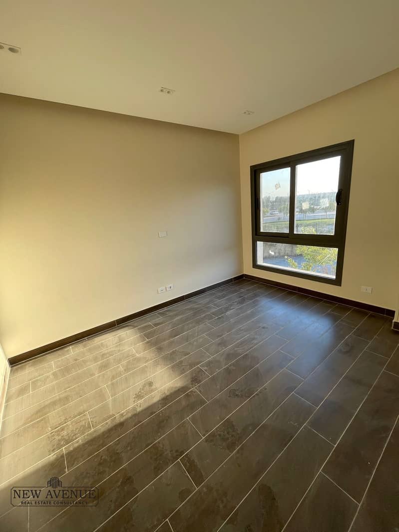 6 WhatsApp Image 2025-12-10 at 5.35. 32 PM. jpeg