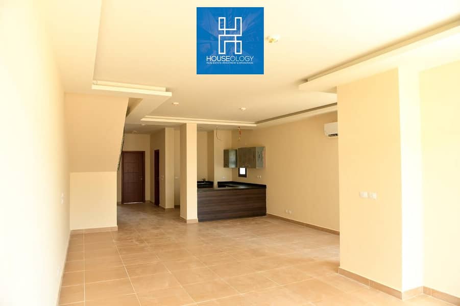 11 WhatsApp Image 2025-11-25 at 13.38. 03. jpeg