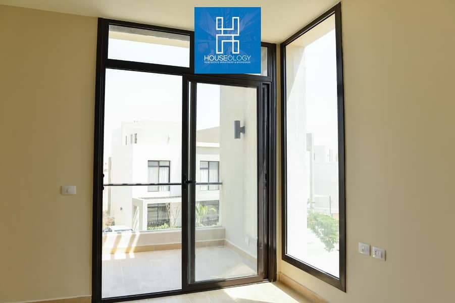 18 WhatsApp Image 2025-11-25 at 13.38. 05. jpeg