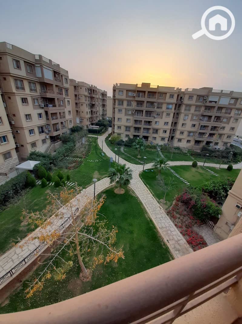 2 c8944017-b0cd-401c-9dce-b752d6b23f2a. jpg