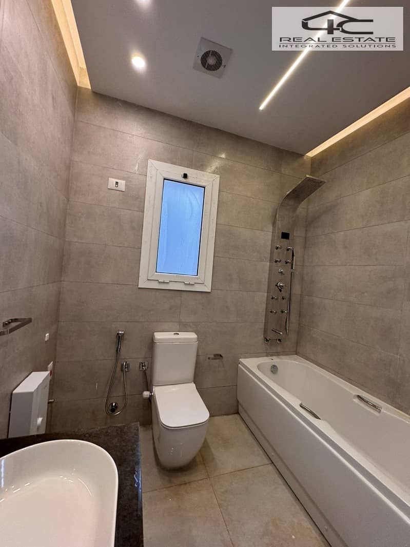 35 WhatsApp Image 2025-12-10 at 12.13. 40. jpeg