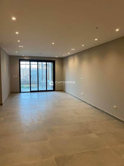 3 Bedroom Apartment for Sale in Sheikh Zayed, Giza - 491883978_703309625391293_2472893056499957952_n. jpg 3 Bedroom Apartment for Sale in Sheikh Zayed, Giza - 491883978_703309625391293_2472893056499957952_n. jpg