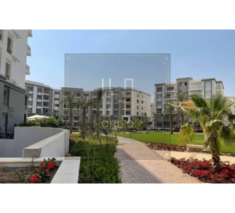 2 7855602-a6b5fo. jpg