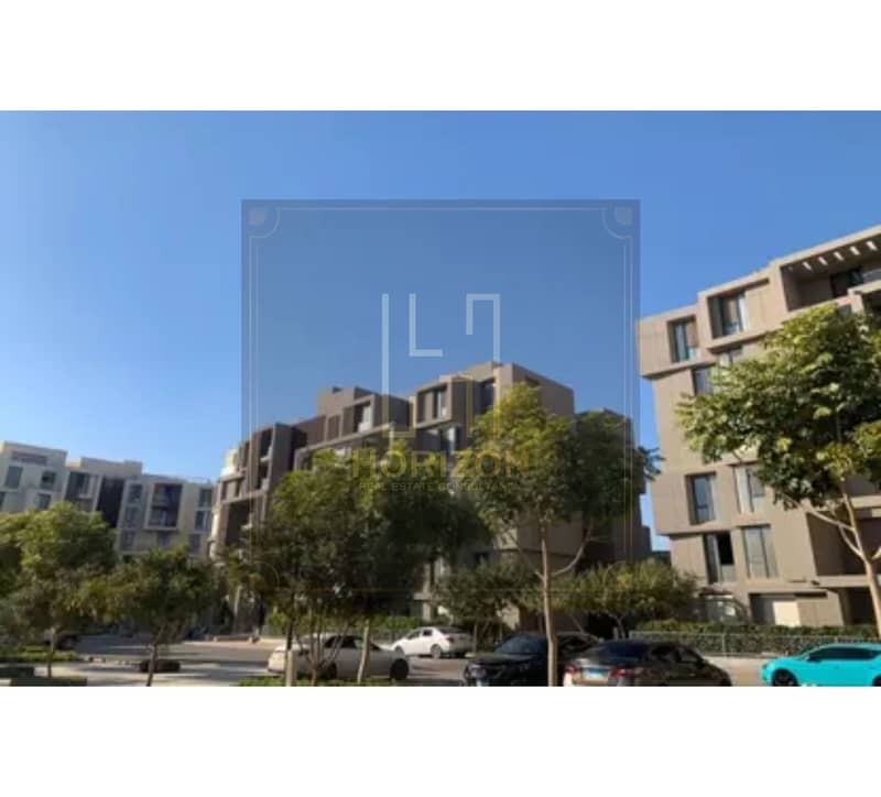 9 8340498-6ad49o. jpg