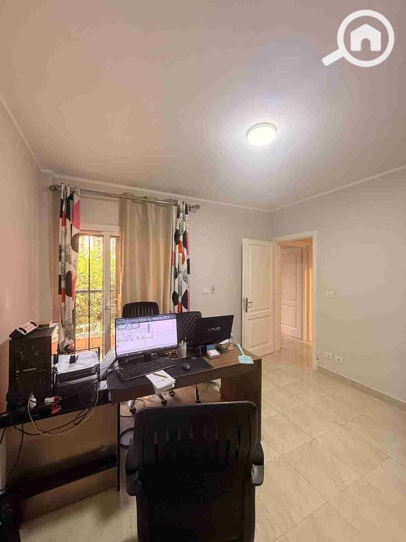 1000208066. jpg 1000208066. jpg