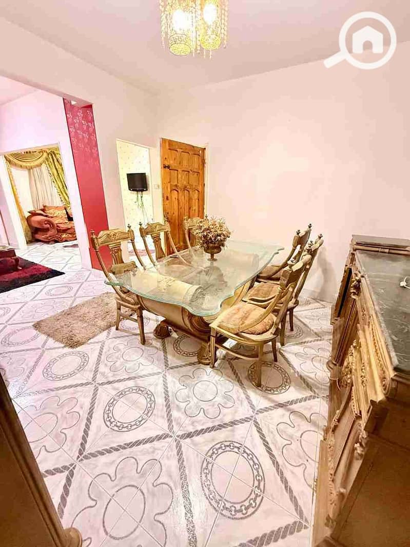 1000659423. jpg 1000659423. jpg