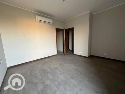 3 Bedroom Flat for Sale in Sheikh Zayed, Giza - WhatsApp Image 2025-05-01 at 15.12. 43 (1). jpeg
