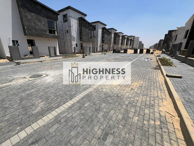 8 558447968_1894811237747372_9025462973258997452_n. jpg