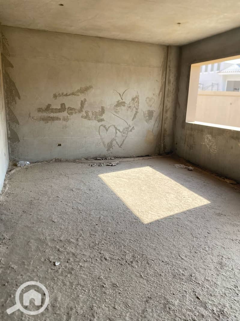 10 WhatsApp Image 2025-08-20 at 2.32. 24 PM. jpeg