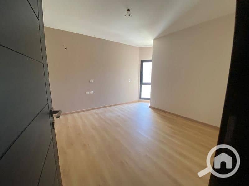 5 صورة واتساب بتاريخ 2025-12-03 في 14.56. 47_f55a6c0a. jpg