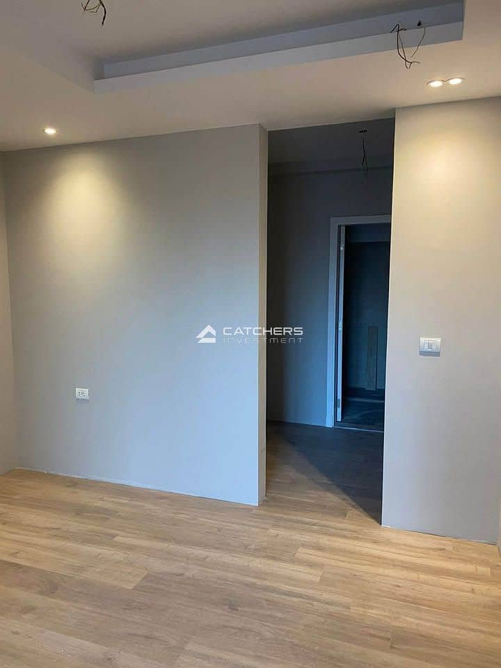 10 WhatsApp Image 2025-11-16 at 14.17. 48. jpeg