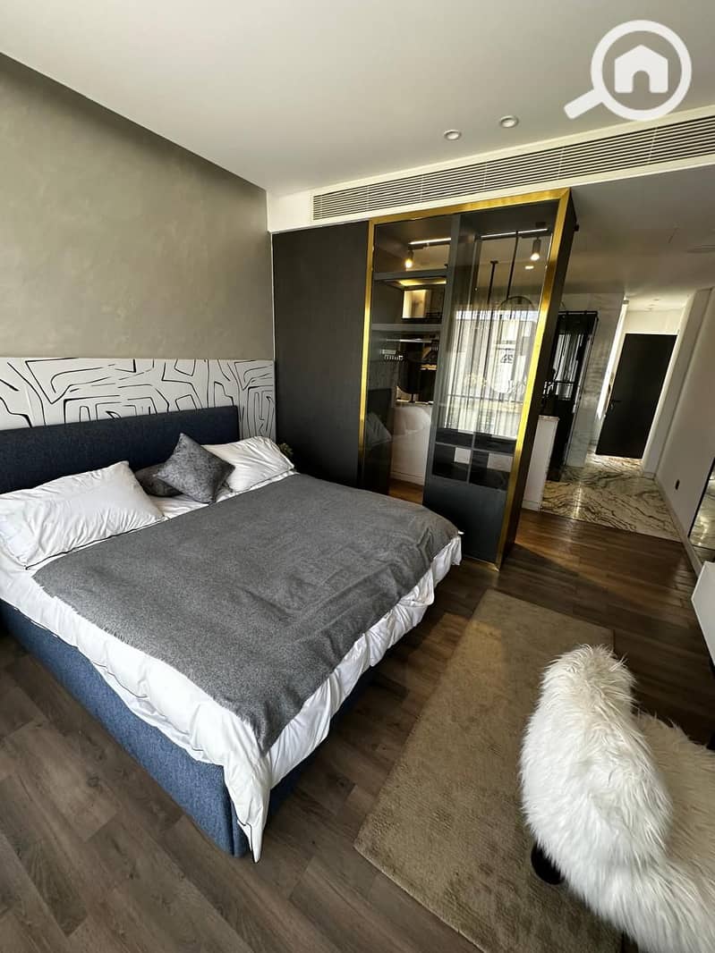 12 WhatsApp Image 2024-10-28 at 3.43. 26 PM. jpeg