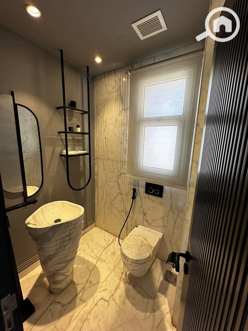 20 WhatsApp Image 2024-10-28 at 3.43. 47 PM (3). jpeg