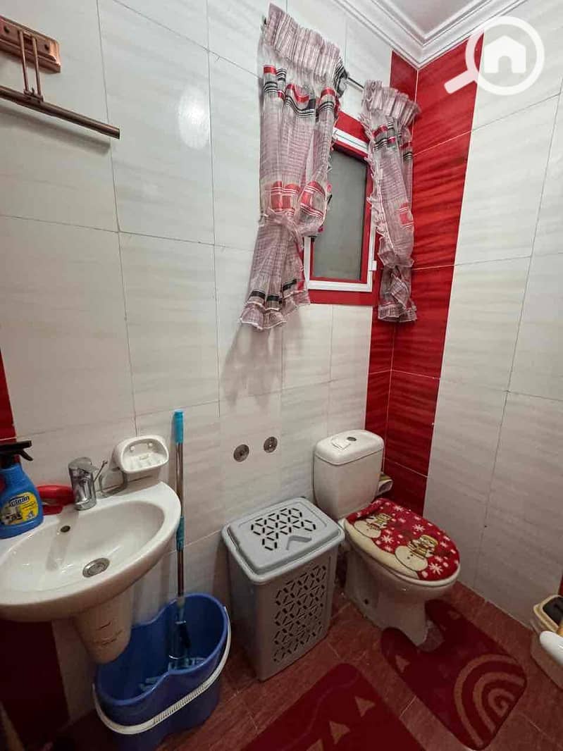 7 b25f5166-40fc-48f0-a941-9a032ac85a5b. jpg