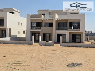 توين هاوس 4 غرف نوم للبيع في القاهرة الجديدة، القاهرة - WhatsApp Image 2025-11-18 at 12.55. 01 PM (1). jpeg