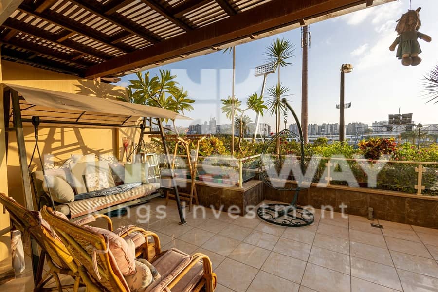 2 1b2759d1-66e3-485e-8a2a-af32181926fa. jpeg