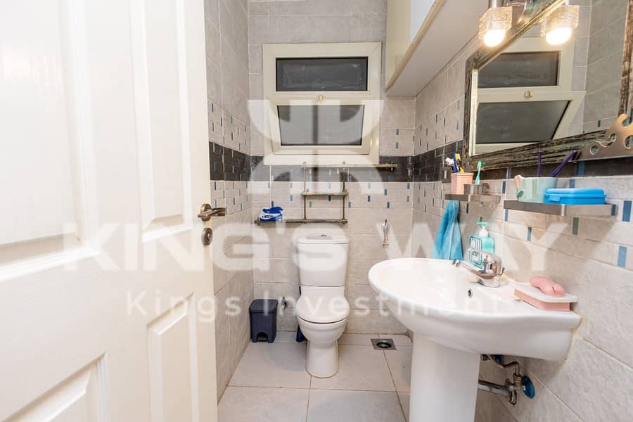 18 93655b05-fc39-496d-9d98-539a5882cf91. jpeg