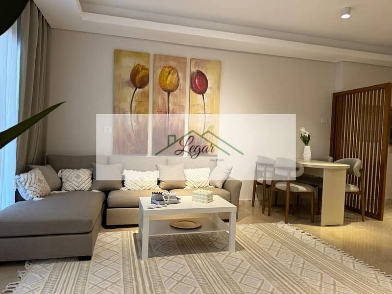 4 9c97b6ba-fe8b-40ef-a933-927bf37d5cd6. jpg