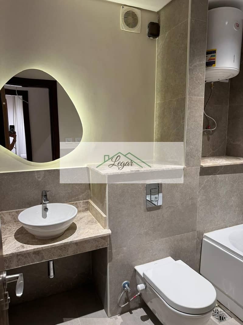 13 fbf7ade9-de5d-4f99-ad76-b02348066ba4. jpg