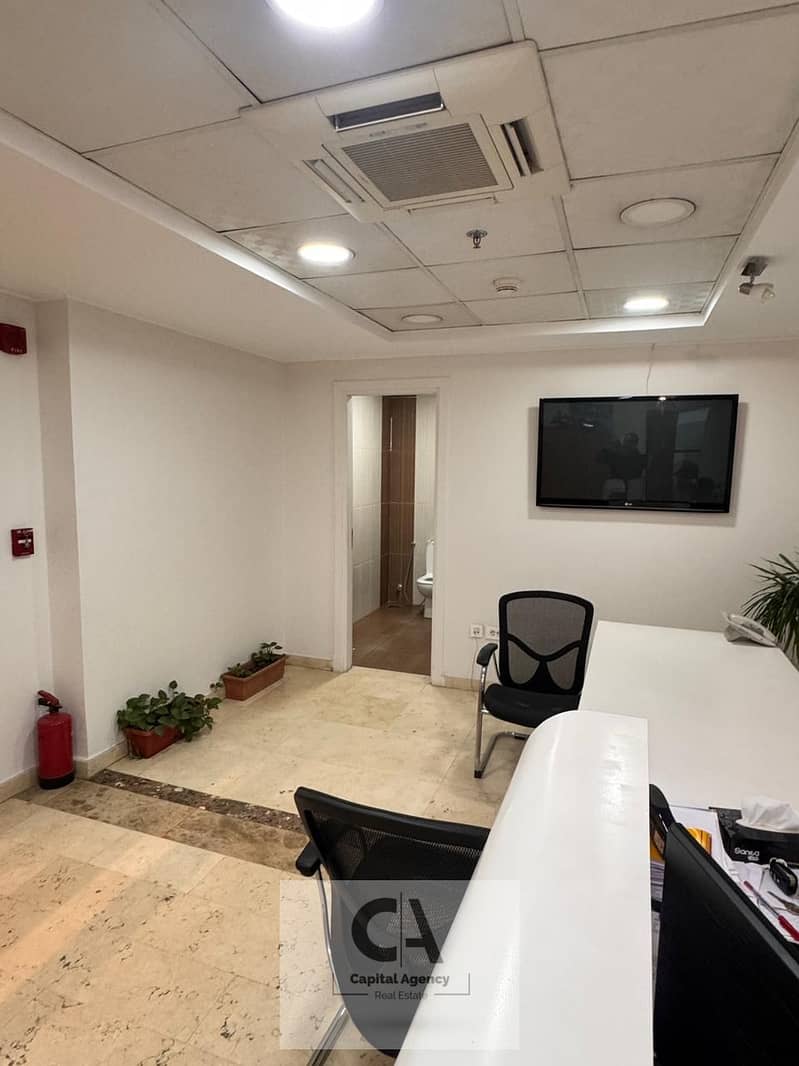 2 6c436374-db01-4470-a54b-4384d7f57f76. jpg