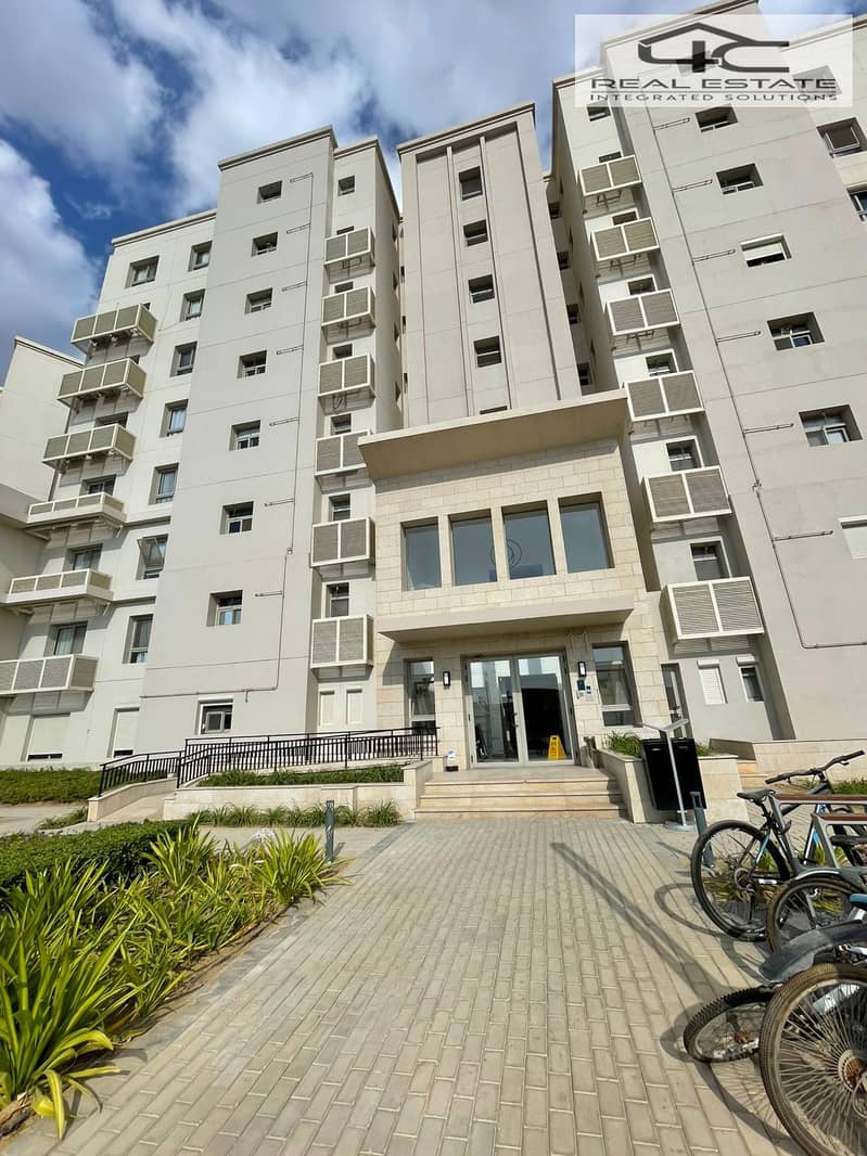 22 WhatsApp Image 2025-11-25 at 4.59. 44 PM (1). jpeg