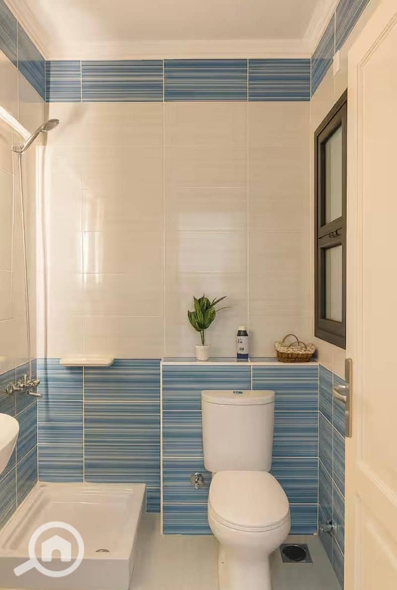 8 7ceadeee-cb89-4c7d-bfd0-f851065285b4. jpeg