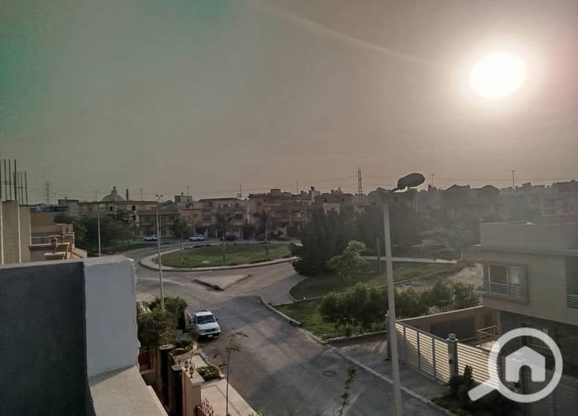 f0dd1814-2cea-4d1b-a896-eac804f91c2c. jpg