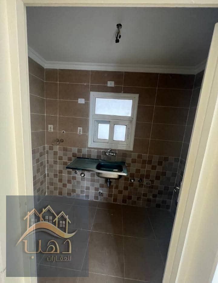 10 WhatsApp Image 2025-09-11 at 2.55. 01 PM. jpeg