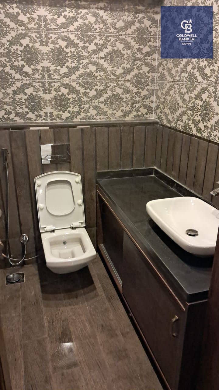 5 05122ad2-fd22-4101-a012-b8d5635318a4. jpeg