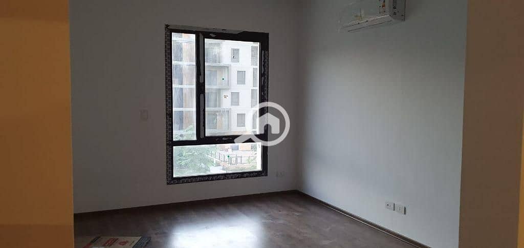 3 WhatsApp Image 2025-12-10 at 6.15. 13 PM. jpeg