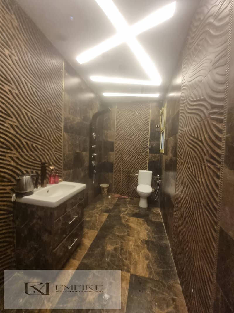 5 WhatsApp Image 2025-12-08 at 11.07. 42 PM (2). jpeg