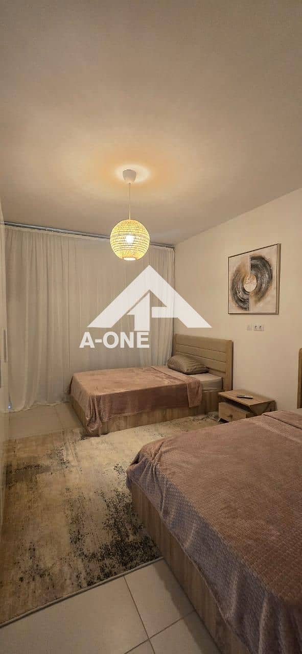 8 e2d549fe-a224-4111-8271-475233032767. jpg