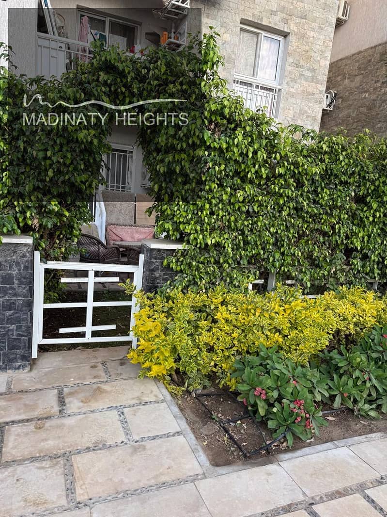 15 WhatsApp Image 2025-12-10 at 16.30. 46_35d8ebf1. jpg