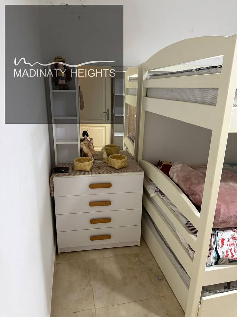 24 WhatsApp Image 2025-12-10 at 16.30. 48_26073e3c. jpg