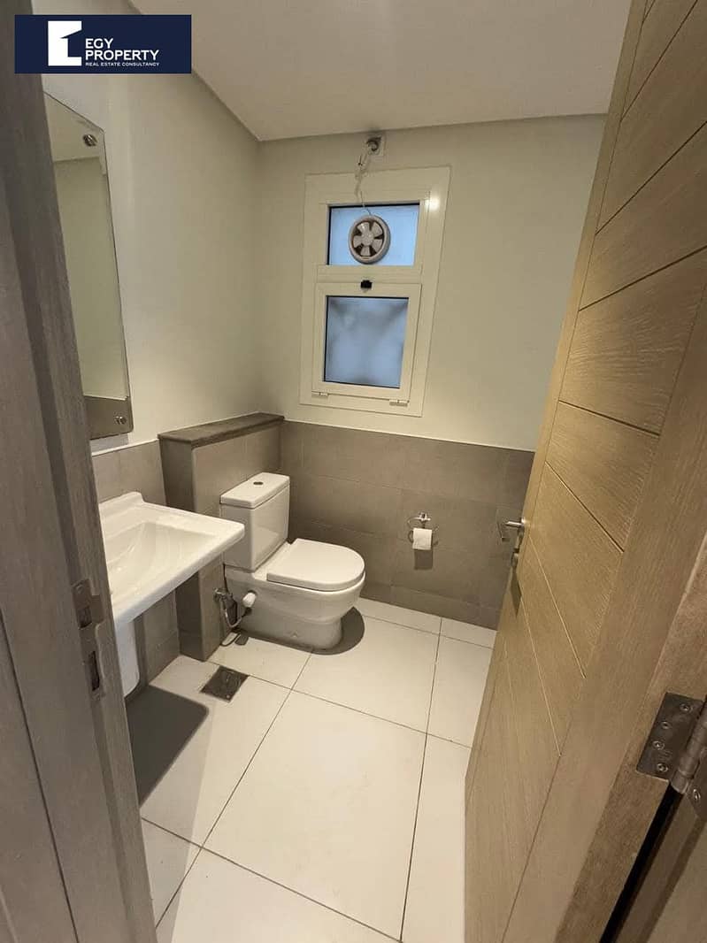 5 WhatsApp Image 2025-12-10 at 8.55. 31 PM. jpeg