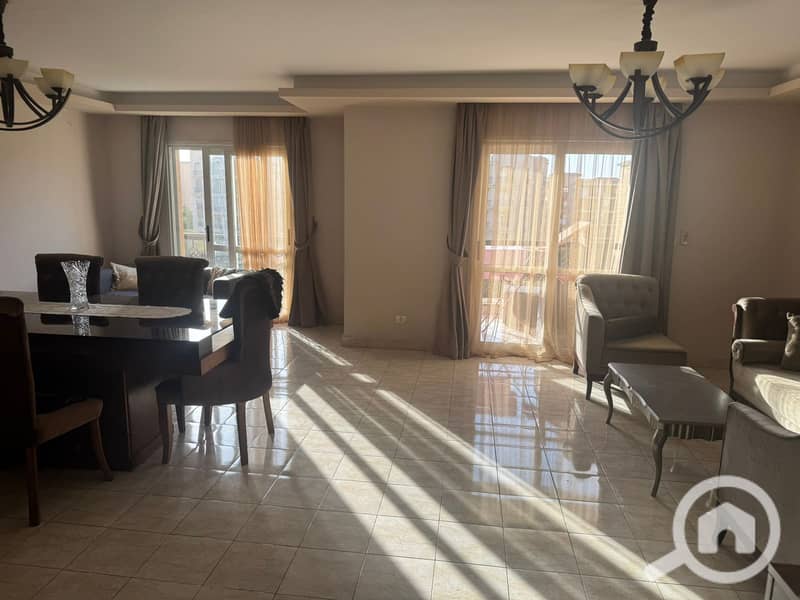 2 4c70eff2-8df5-4a9c-adc3-fc41634bb81b. jpeg