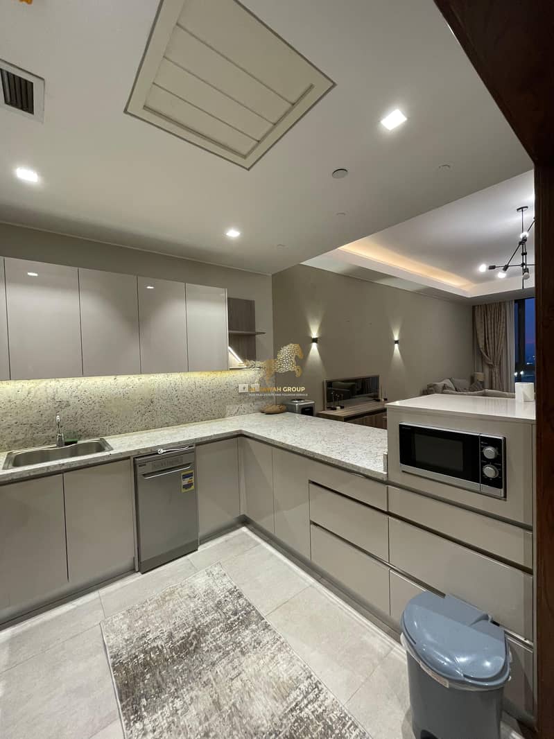 7 WhatsApp Image 2025-01-04 at 17.41. 13_2b136d70. jpg