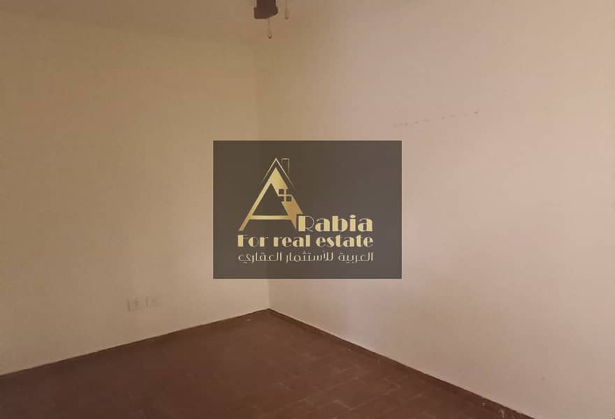 15 e111e52a-f292-431b-aa19-29830aa85837. jpg