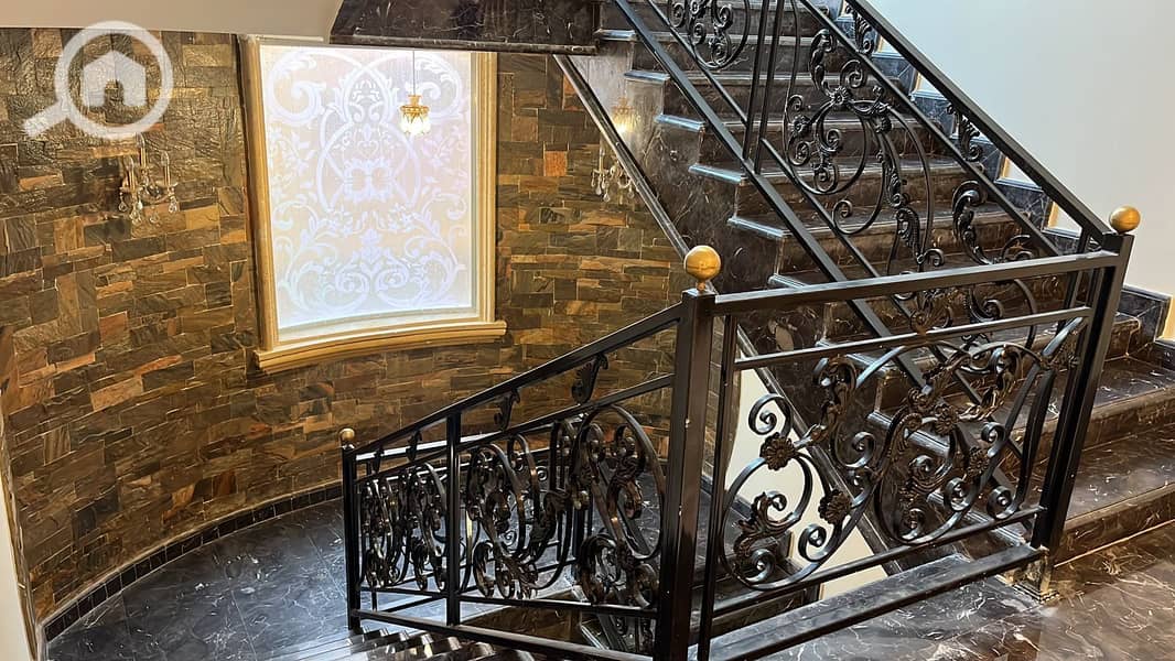 6 31edddd7-6a0b-46a2-9bb0-eeccada653c7. jpeg