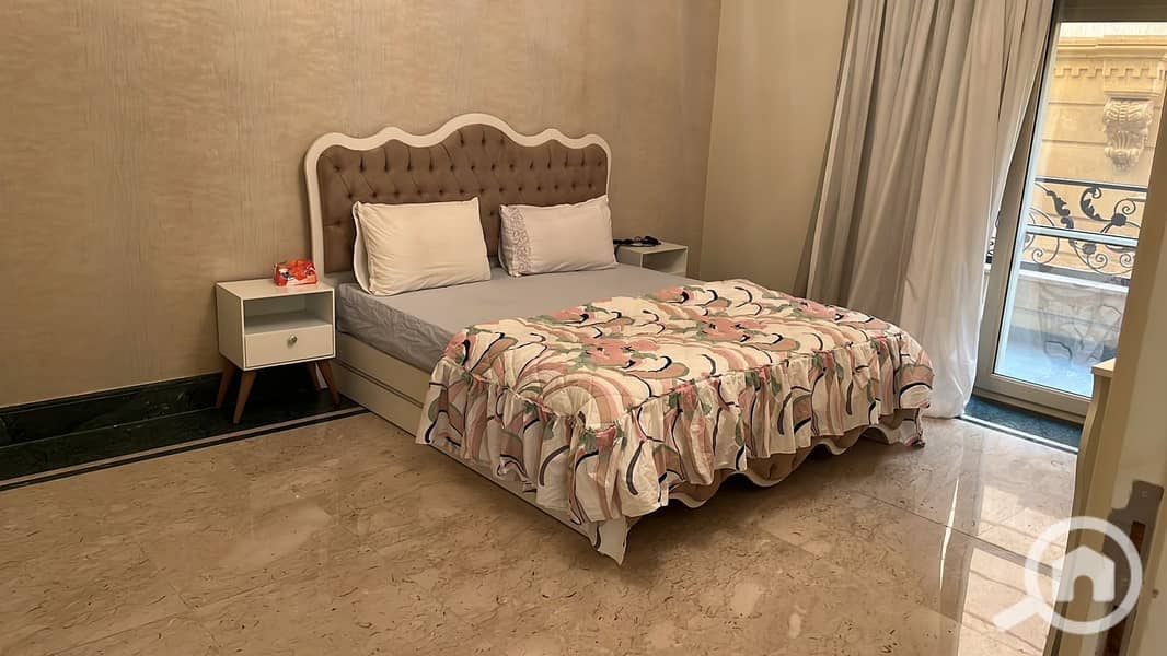 8 85c51526-4c8c-4bde-8804-4dd188f6423a. jpeg