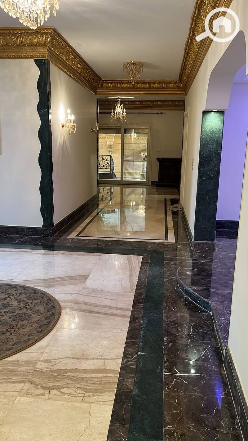 10 8b893ae1-3332-49f1-87d6-1eba735d8df3. jpeg