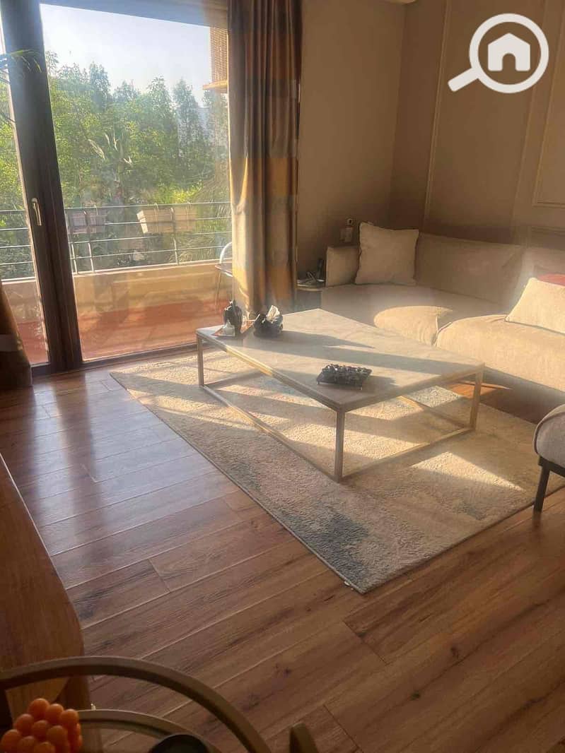 10 675fa4ac-076d-43d2-8f5e-b3fac0d8ef0a. jpg