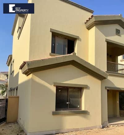 5 Bedroom Villa for Sale in New Cairo, Cairo - WhatsApp Image 2025-12-10 at 10.28. 25 AM (2). jpeg 5 Bedroom Villa for Sale in New Cairo, Cairo - WhatsApp Image 2025-12-10 at 10.28. 25 AM (2). jpeg