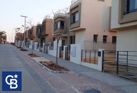 تاون هاوس 4 غرف نوم للبيع في القاهرة الجديدة، القاهرة - 5644e71d-ddcd-4180-b312-668e42a5fe75. jpg تاون هاوس 4 غرف نوم للبيع في القاهرة الجديدة، القاهرة - 5644e71d-ddcd-4180-b312-668e42a5fe75. jpg