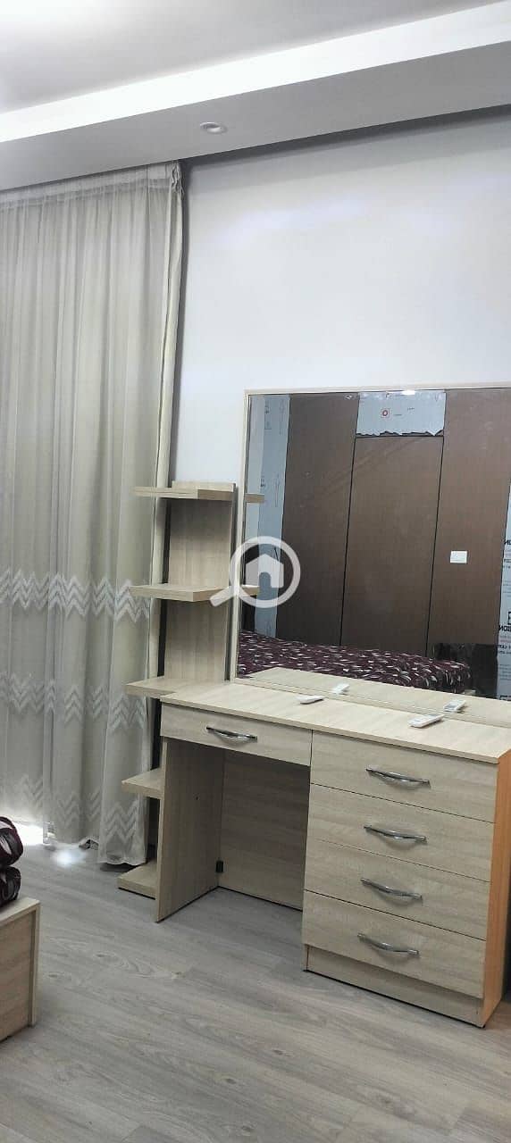 6 WhatsApp Image 2025-12-10 at 3.52. 58 PM (3). jpeg