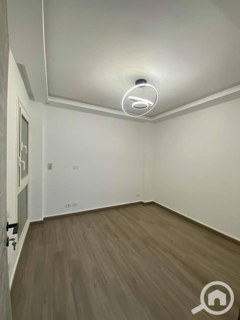 4 WhatsApp Image 2025-12-10 at 6.51. 08 PM (2). jpeg