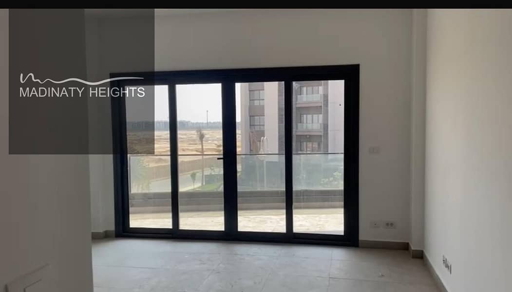 6 WhatsApp Image 2025-12-10 at 16.34. 06_2de0bb62. jpg